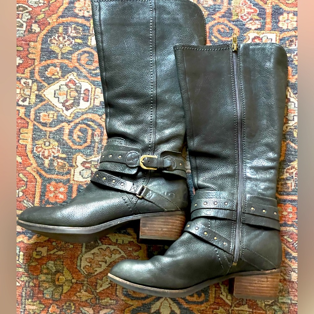 UGG Women's Size US 8 Esplanade Tall Black Pebbled LEATHER Boots S/N 1004169